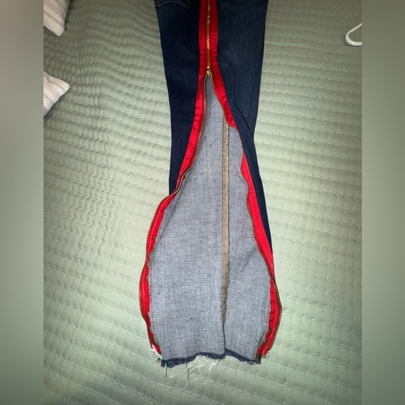 Etienne Marcel Jeans w/ red zipper. Raw hem. Size 27. GUC - Picture 16 of 16
